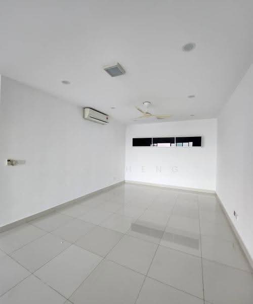 Kondominium untuk Dijual di Central Park condominium - EC Zheng - Interior - PropertyGuru.com.my