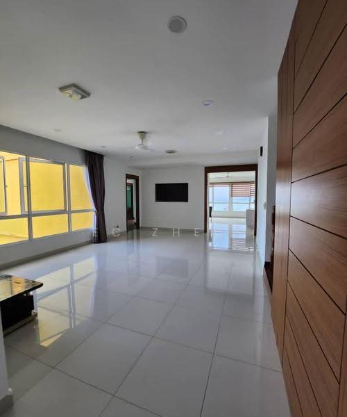 Kondominium untuk Dijual di Central Park condominium - EC Zheng - Living Room - PropertyGuru.com.my