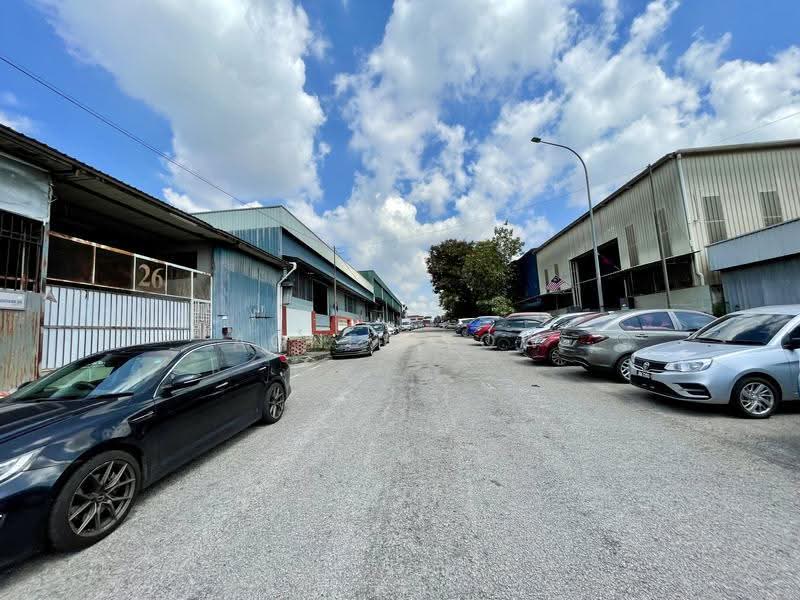 Kilang untuk Dijual di Taman Desa Cemerlang (Ulu Tiram) - Agnes Low - Exterior - PropertyGuru.com.my