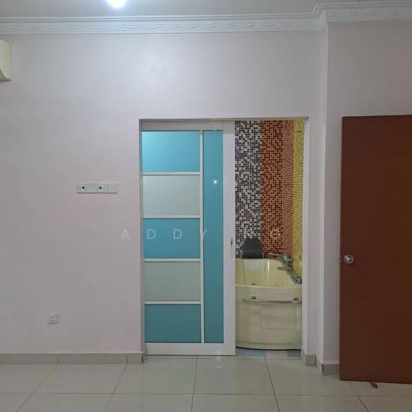 2-storey Terraced House for Rent in Taman Tun Perak (Cheras) - Addy Ng - Bathroom - PropertyGuru.com.my