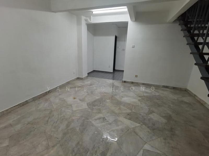 2-storey Terraced House for Sale in Taman Industri Bolton (Batu Caves) - Yanis Cheong - Interior - PropertyGuru.com.my