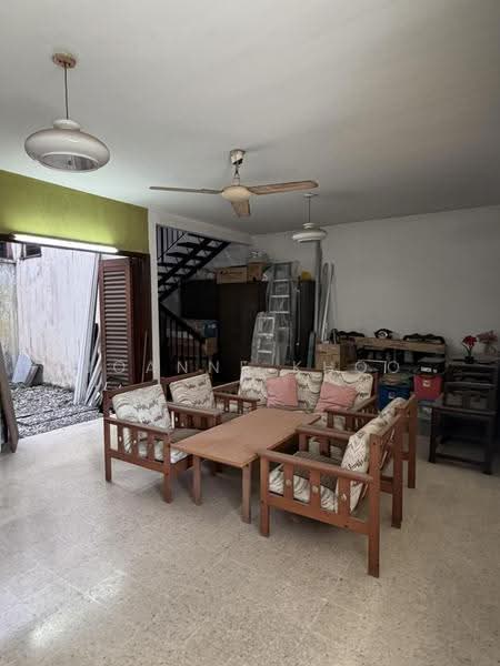 Rumah Teres 2-Tingkat untuk Dijual di Taman Seputeh (Seputeh) - Joanne Khoo - Living Room - PropertyGuru.com.my