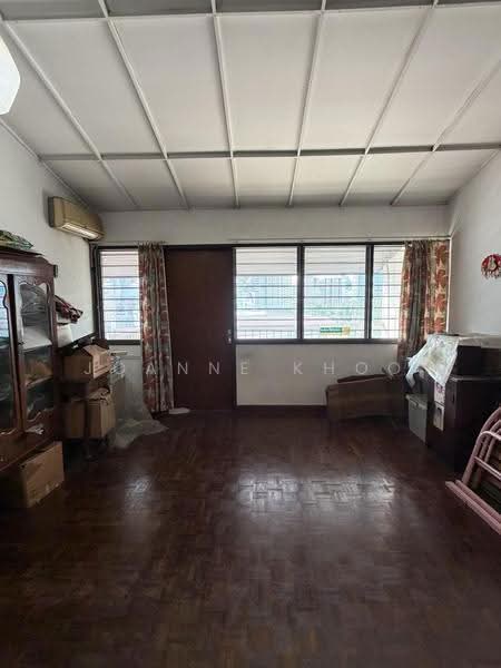 Rumah Teres 2-Tingkat untuk Dijual di Taman Seputeh (Seputeh) - Joanne Khoo - Living Room - PropertyGuru.com.my