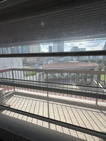 Rumah Teres 2-Tingkat untuk Dijual di Taman Seputeh (Seputeh) - Joanne Khoo - View - PropertyGuru.com.my