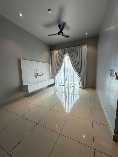 Kediaman Servis untuk Disewa di Akasa - Miko Lew - Living Room - PropertyGuru.com.my
