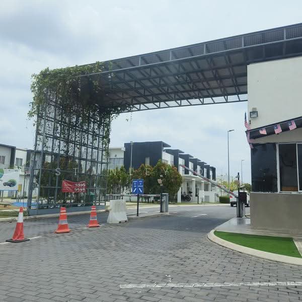 Rumah Teres 2-Tingkat untuk Disewa di Dengkil (Selangor) - Stanley Ooi - PropertyGuru.com.my