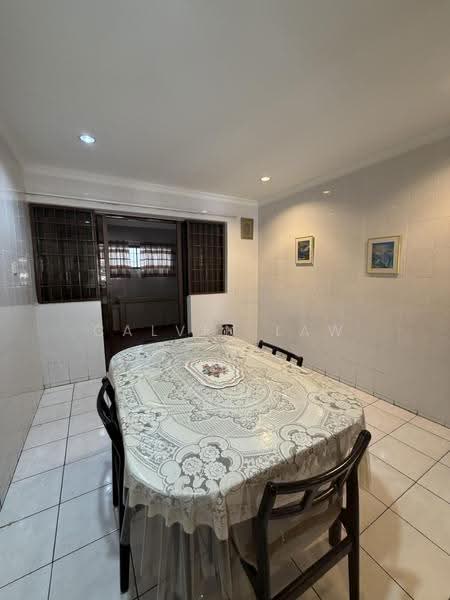 2-storey Terraced House for Rent in Bandar Utama 12 (Bandar Utama) - Calvin Law - Dining Room - PropertyGuru.com.my