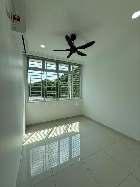 2-storey Terraced House for Rent in Taman Mount Austin (Tebrau) - Muslieg . - Interior - PropertyGuru.com.my