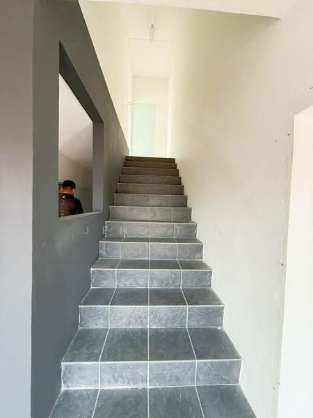 Warehouse for Rent in Kuching (Sarawak) - Jeno Tan - Interior - PropertyGuru.com.my