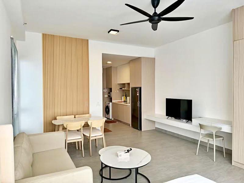Kediaman Servis untuk Disewa di SUNSURIA FORUM SERVICED APARTMENT - Ray Lee - Living Room - PropertyGuru.com.my