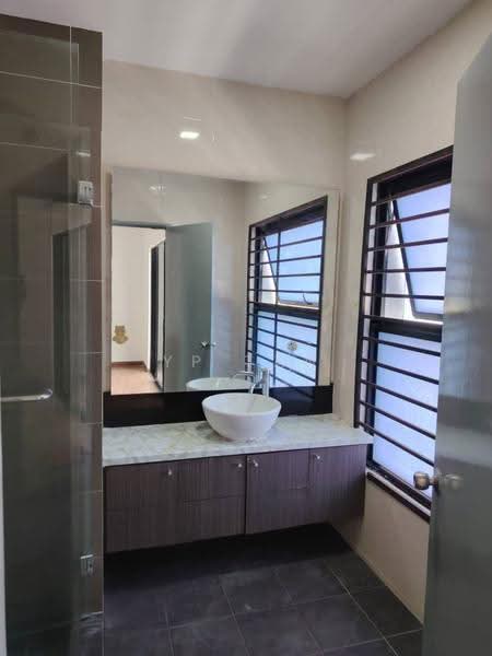 Rumah Teres 3-Tingkat untuk Dijual di Lake Fields (Sungai Besi) - YP Tan - Bathroom - PropertyGuru.com.my