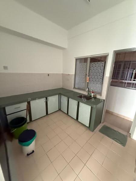 Kondominium untuk Disewa di Ridzuan Condominium - Pearly Gan - Kitchen - PropertyGuru.com.my