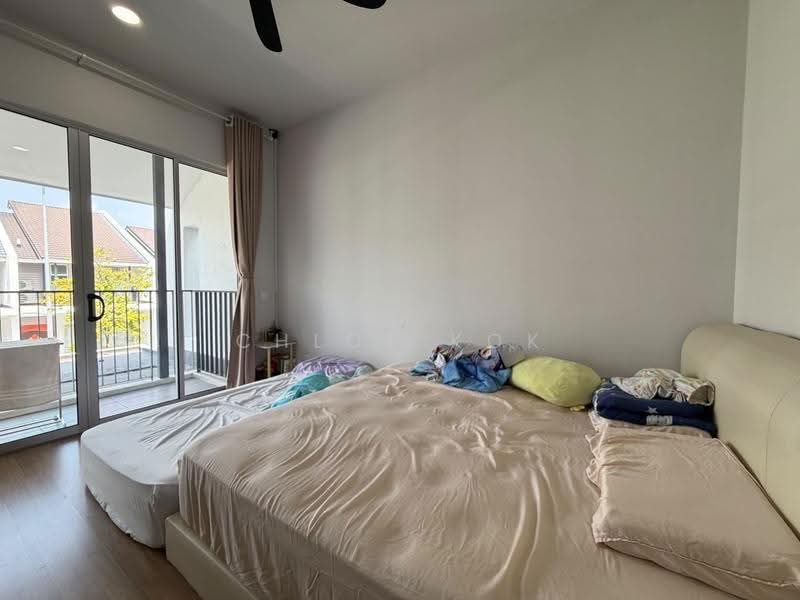 Terraced House for Sale in Tamansari (Rawang) - Chloe Kok - Bedroom - PropertyGuru.com.my