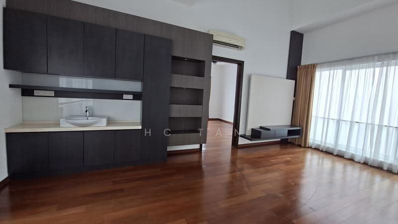 Vila Berkembar untuk Disewa di Tanjung Bungah (Penang) - HC Tan - Living Room - PropertyGuru.com.my
