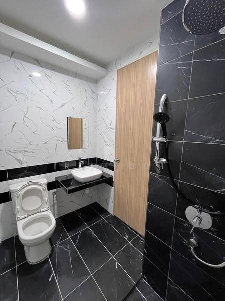 Condominium for Rent at QuayWest Residence - Irene Goh - Bathroom - PropertyGuru.com.my