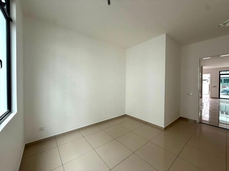 2-storey Terraced House for Sale in Bandar Seri Alam (Masai) - Kexin Hua - Interior - PropertyGuru.com.my