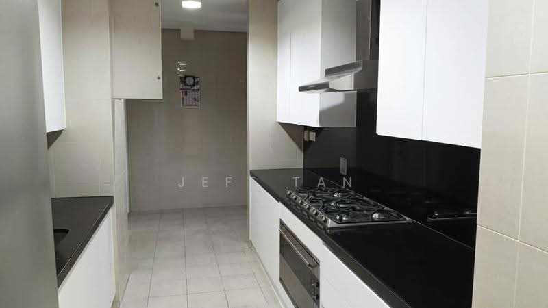 Kediaman Servis untuk Dijual di Pavilion Residences - Jeff Tan - Kitchen - PropertyGuru.com.my