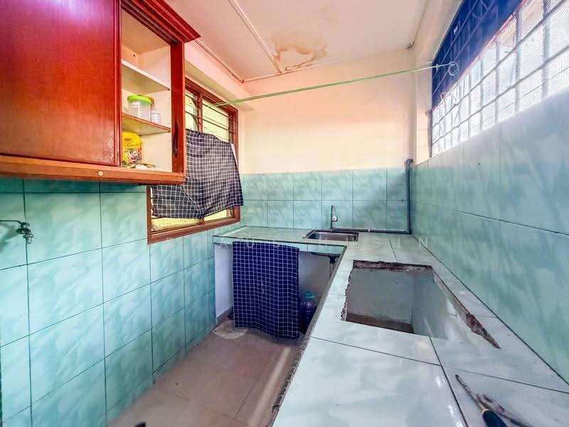 2-storey Terraced House for Sale in Taman Pinggiran Usj (Subang Jaya) - Firdaus Husin - Kitchen - PropertyGuru.com.my