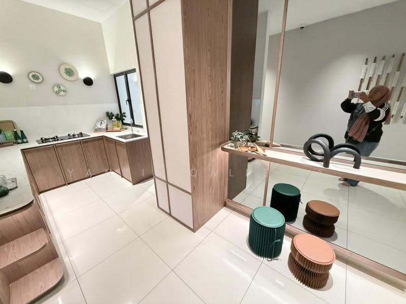 Condominium for Sale at Residensi Kirana - Yantie Qaleesya - Kitchen - PropertyGuru.com.my