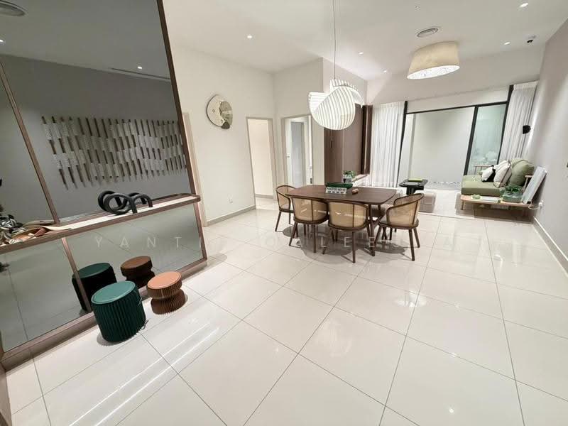 Condominium for Sale at Residensi Kirana - Yantie Qaleesya - Living Room - PropertyGuru.com.my