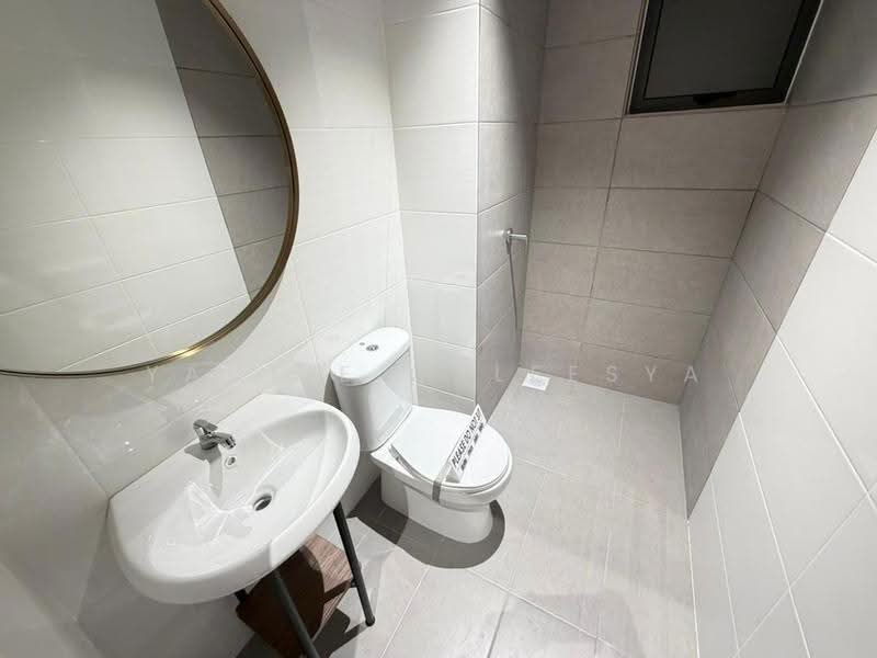 Condominium for Sale at Residensi Kirana - Yantie Qaleesya - Bathroom - PropertyGuru.com.my