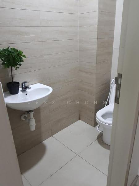 Service Residence for Sale at Glomac Damansara - Jess Chong - Bathroom - PropertyGuru.com.my