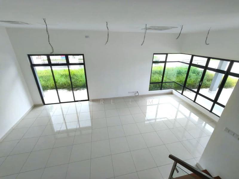 Rumah Teres 2-Tingkat untuk Dijual di Taman Ponderosa (Johor Bahru) - Karl Lim - Living Room - PropertyGuru.com.my