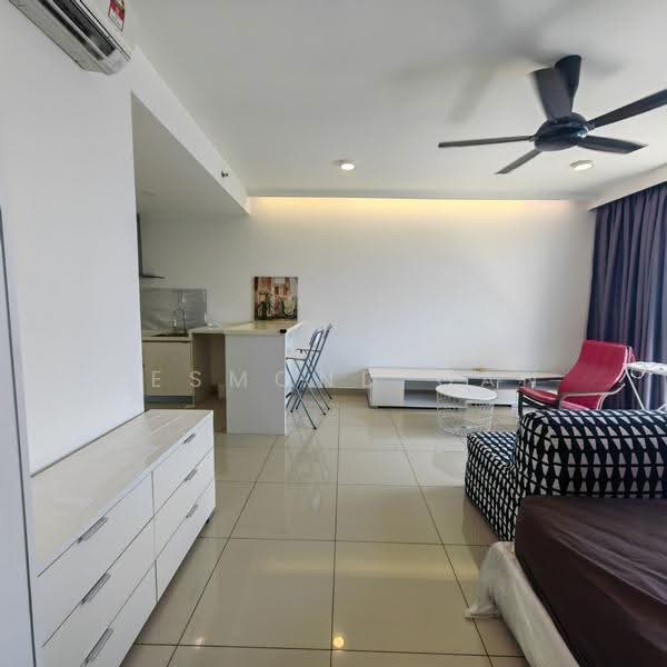 Kediaman Servis untuk Disewa di Trefoil @ Setia City - Desmond Gan - Living Room - PropertyGuru.com.my