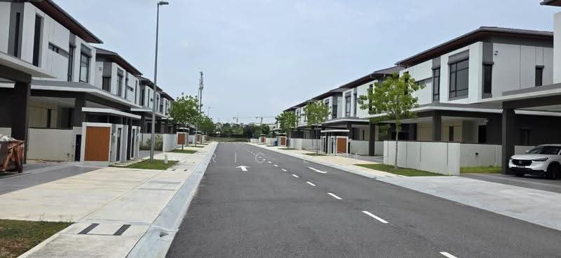 Semi-Detached House for Sale in Telok Panglima Garang (Selangor) - Eric Lim - Exterior - PropertyGuru.com.my