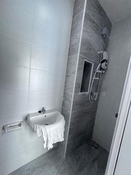 Kondominium untuk Disewa di KSL Residence 2 @ Kangkar Tebrau - Hong Charng Lee - Bathroom - PropertyGuru.com.my
