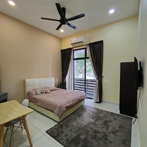 Rumah Berkembar untuk Dijual di Taman Bayu Puteri (Johor Bahru) - Akmal Bin MD Ali - Bedroom - PropertyGuru.com.my