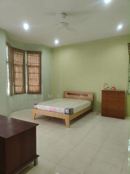 2-storey Terraced House for Rent in Taman Bukit Minyak Indah (Bukit Minyak) - Simon Ng - Bedroom - PropertyGuru.com.my