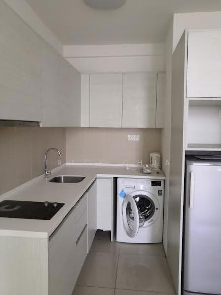 Service Residence for Rent at i-SOHO @ i-City - Tracy Chua - Kitchen - PropertyGuru.com.my