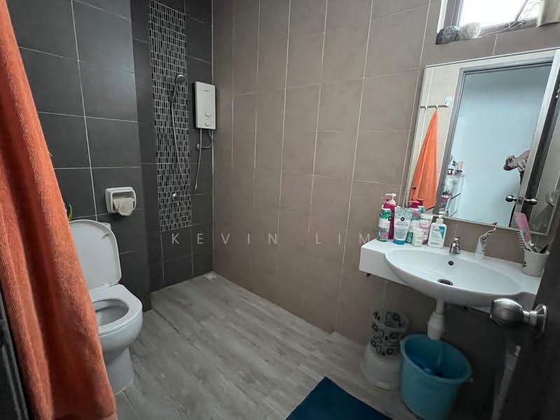 Kondominium untuk Dijual di Tree Sparina - Kevin Lim - Bathroom - PropertyGuru.com.my