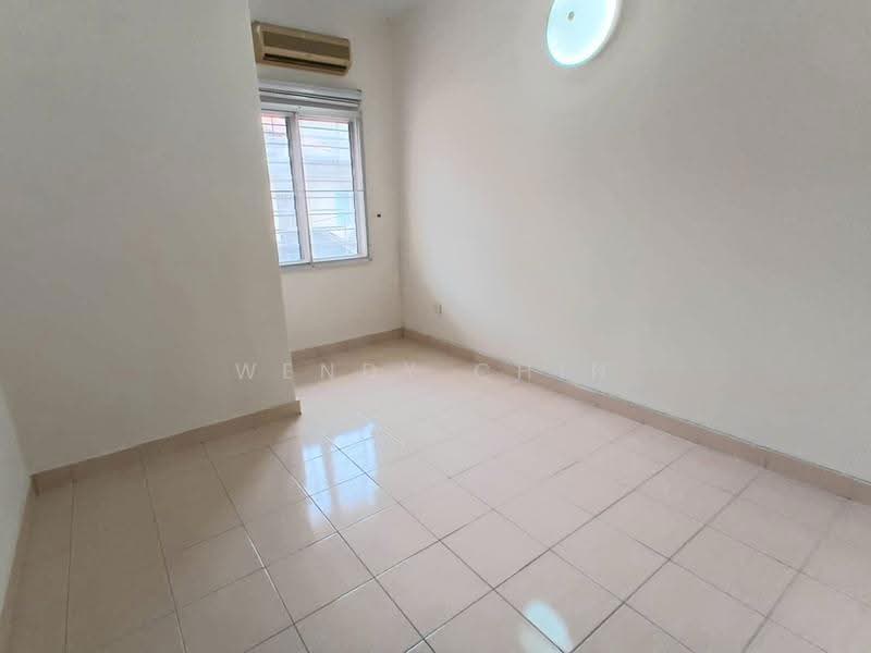 Rumah Teres 2-Tingkat untuk Dijual di Taman Putra Prima (Puchong) - Wendy Chin - PropertyGuru.com.my