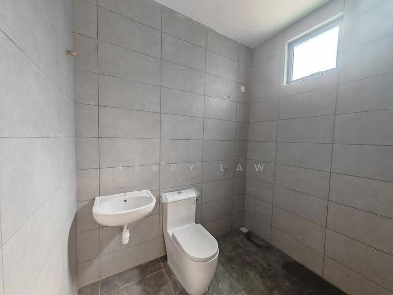 Rumah Berkembar untuk Dijual di Klebang (Melaka) - Harry Law - Bathroom - PropertyGuru.com.my