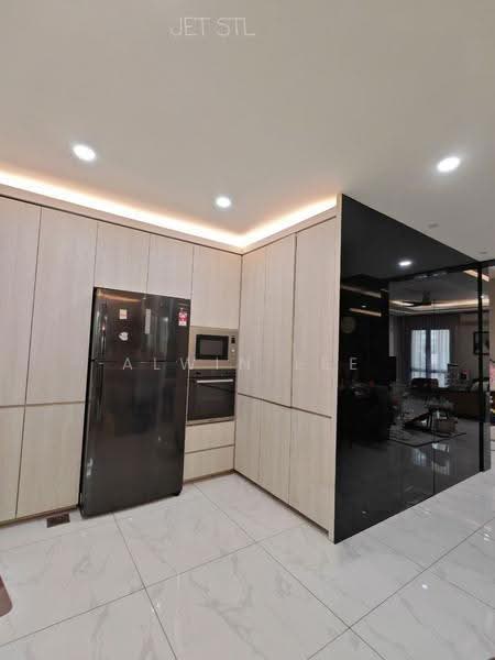 Cluster House for Sale in Setia Utama (Setia Alam) - Alwin Lee - Kitchen - PropertyGuru.com.my