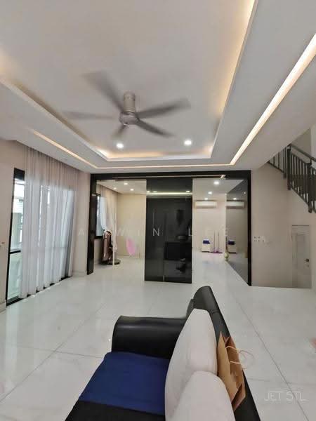 Cluster House for Sale in Setia Utama (Setia Alam) - Alwin Lee - Living Room - PropertyGuru.com.my