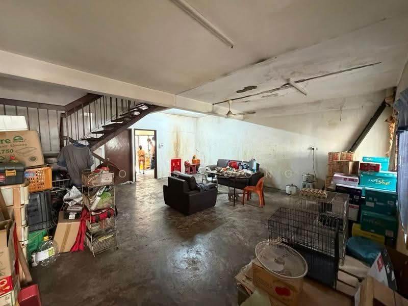 Rumah Teres 2-Tingkat untuk Dijual di Taman Kok Lian (Jalan Kuching) - Louis Foong - Living Room - PropertyGuru.com.my