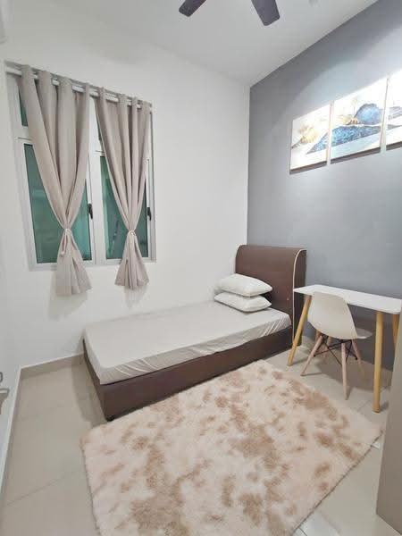 Kediaman Servis untuk Disewa di Meridin Bayvue Serviced Apartment - Muslieg . - Bedroom - PropertyGuru.com.my