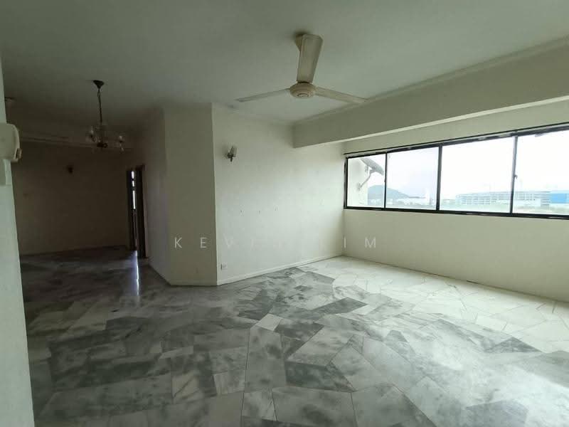 Pangsapuri untuk Dijual di Lavinia Apartments - Kevin Lim - Living Room - PropertyGuru.com.my