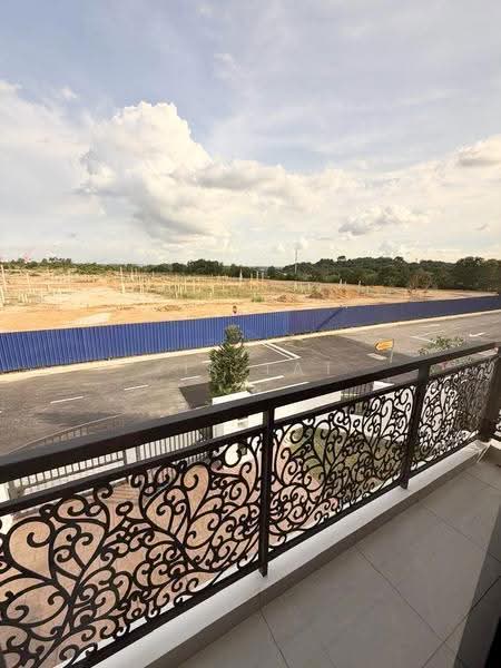 Rumah Teres 2-Tingkat untuk Dijual di Taman Rinting (Masai) - Yik Tat - Exterior - PropertyGuru.com.my