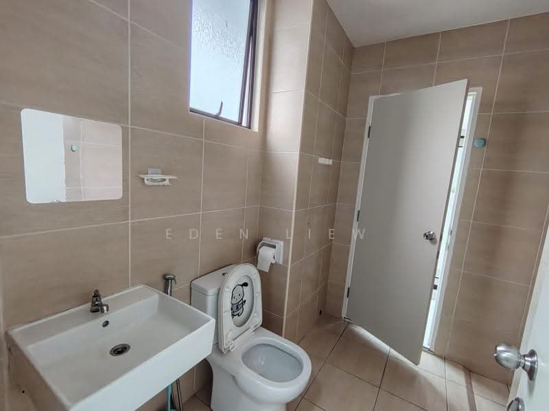 2-storey Terraced House for Sale in Johor Bahru (Johor) - Eden Liew - Bathroom - PropertyGuru.com.my