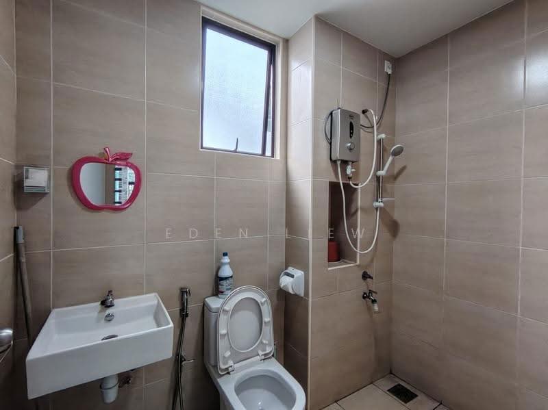 2-storey Terraced House for Sale in Johor Bahru (Johor) - Eden Liew - Bathroom - PropertyGuru.com.my