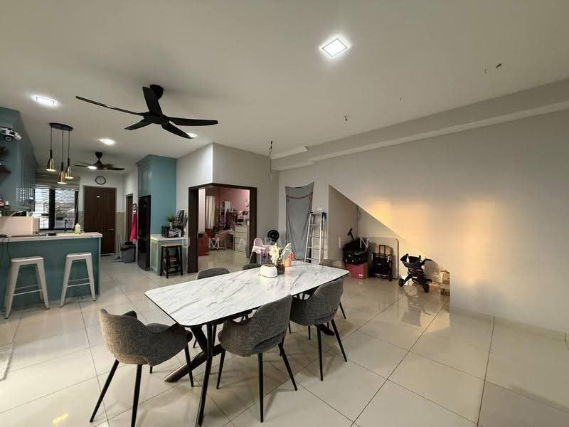 2-storey Terraced House for Sale in Elmina (Shah Alam) - Umar Din - Dining Room - PropertyGuru.com.my