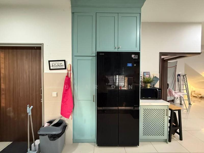 2-storey Terraced House for Sale in Elmina (Shah Alam) - Umar Din - Kitchen - PropertyGuru.com.my