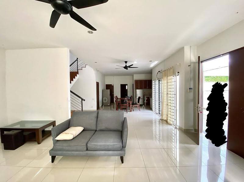 Semi-Detached House for Sale in Bangi (Selangor) - Mohd Aizat Saiful Bahri - Living Room - PropertyGuru.com.my