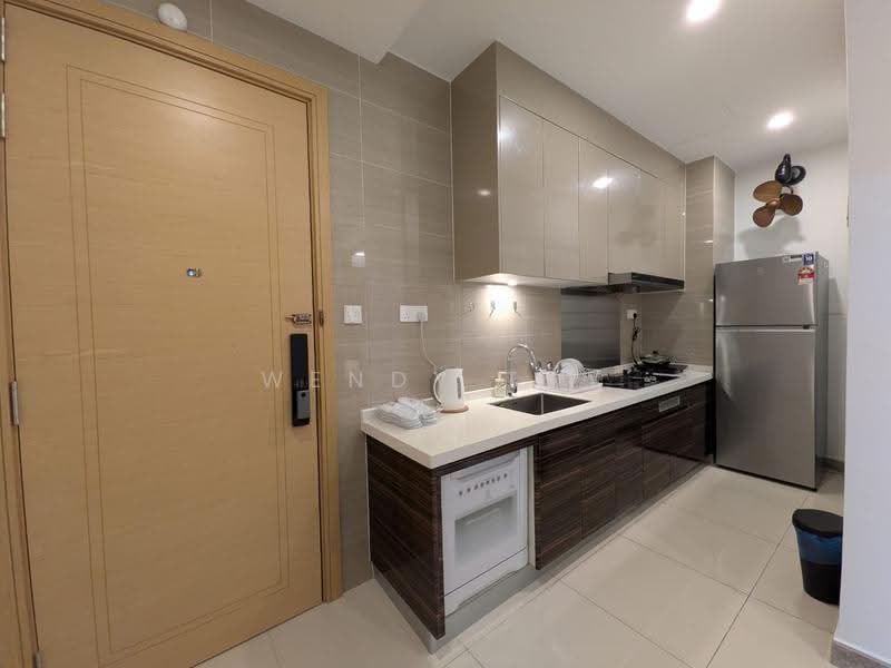 Kondominium untuk Dijual di R&F Princess Cove Phase 2-Seine Region - Wendy Tay - Kitchen - PropertyGuru.com.my