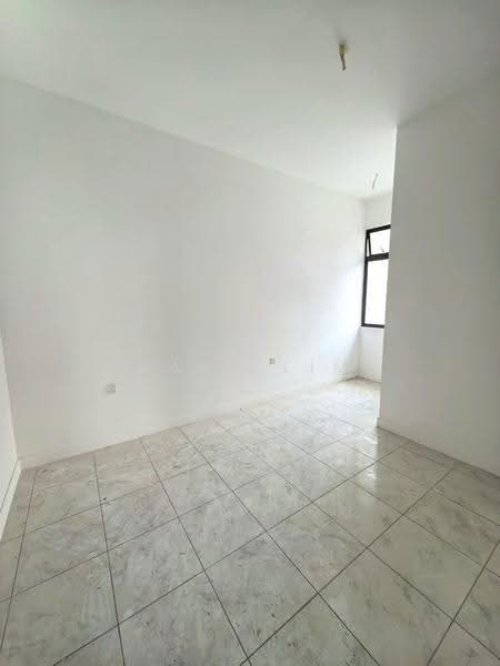2-storey Terraced House for Sale in Bandar Dato Onn (Tebrau) - Karl Lim - Interior - PropertyGuru.com.my