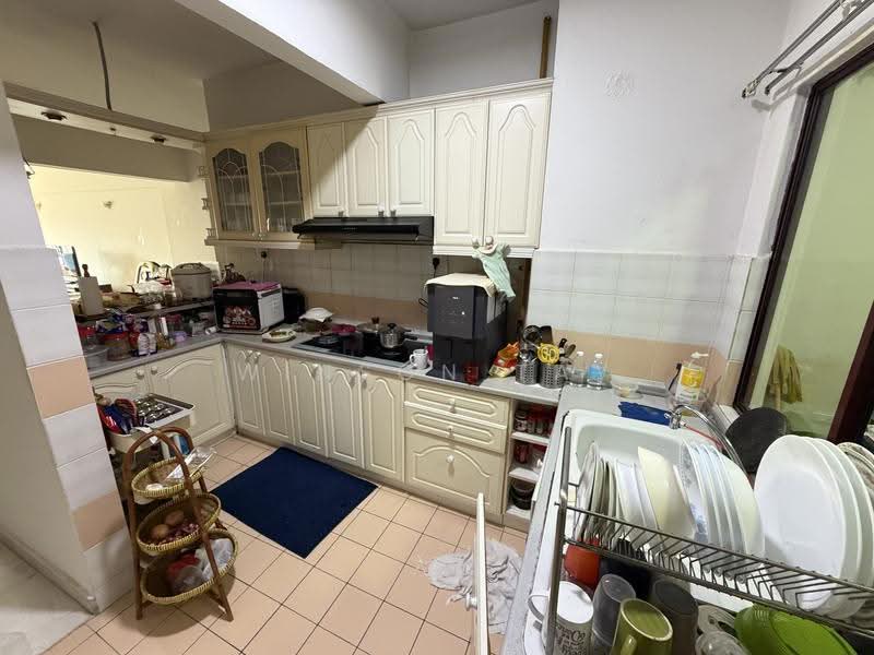 Kondominium untuk Dijual di Menara Polo - Winson Tay - Kitchen - PropertyGuru.com.my